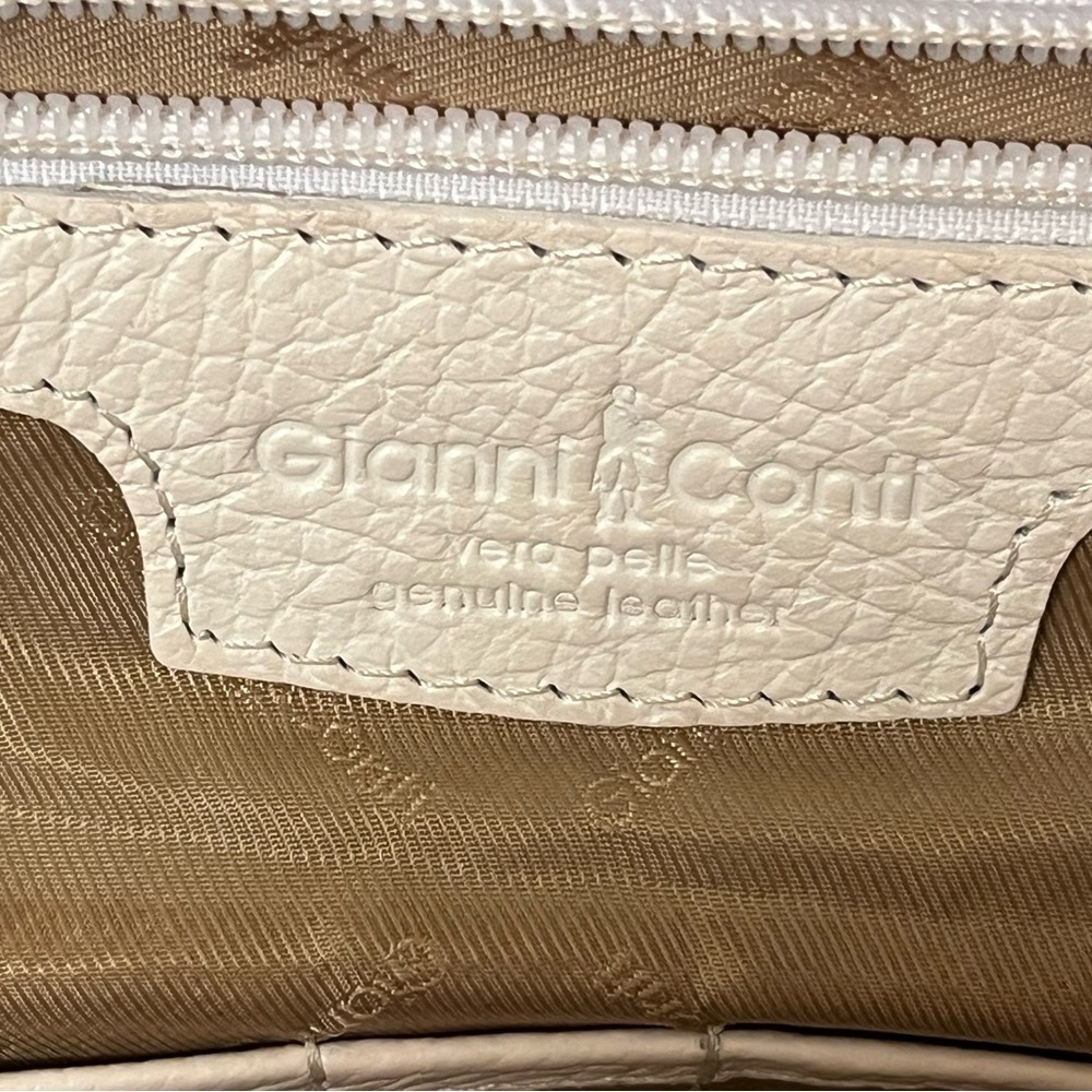 Gianni Conti White and Cream Handbag - Picture 15 of 16